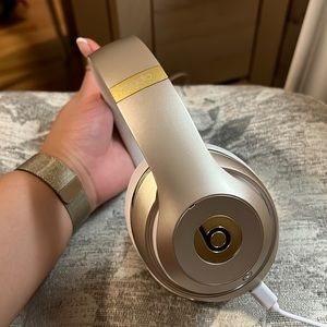 Beats by Dre Studio Wireless Headphones